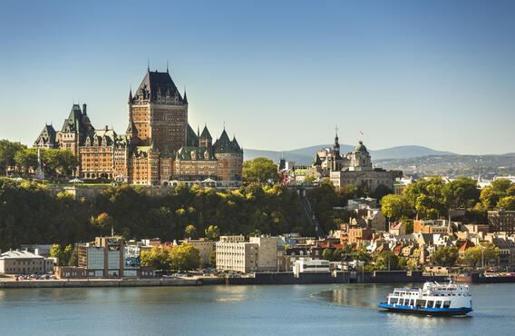 Plan large des bâtiments de la ville de Québec