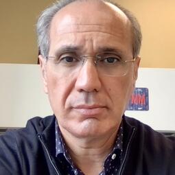 Dr. Nizar Bahlis